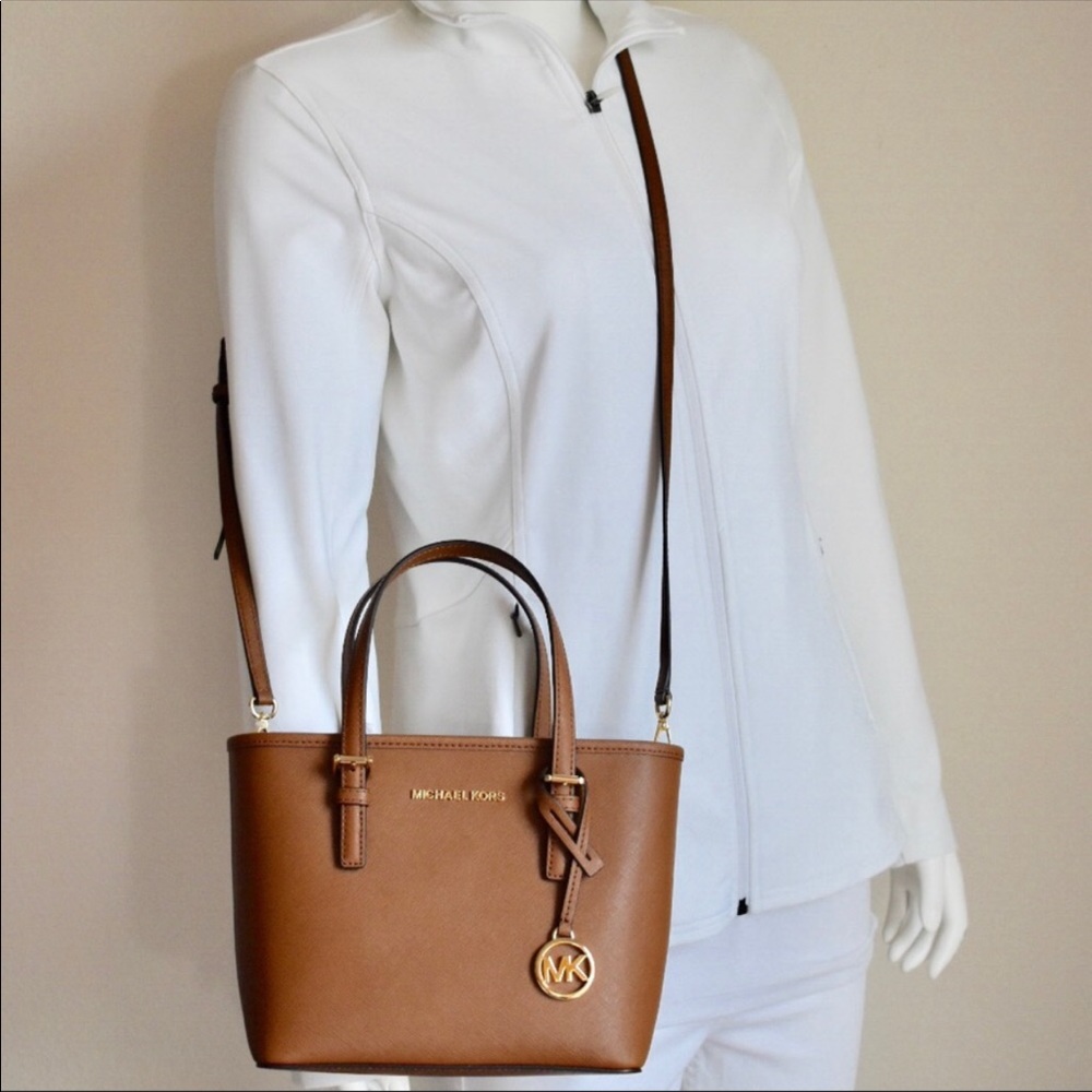 MICHAEL KORS JET SET TRAVEL BAG - Picture 2 of 7